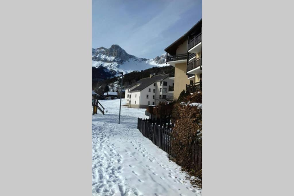Petit Studio Mansarde 18 M2 Avec Navette Gratuit Aux Pistes De Ski Gresse en Vercors Bagian luar foto